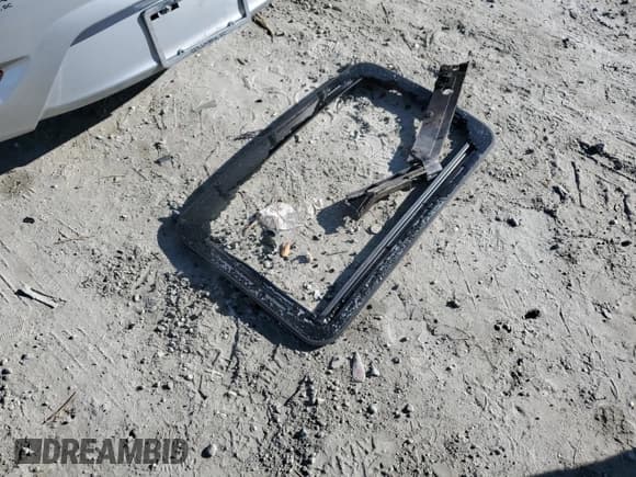 ✅ 2020 Hyundai Palisade Limited • VIN: KM8R54HE0LU072602 • Лот: 85559564. Опубликован ранее на Copart с пробегом 100 872 миль. Бесплатный доступ к архиву аукционных продаж из США и подробный отчёт об истории автомобиля на DreamBid. Изображение 13.