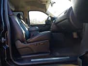 ✅ 2008 GMC Sierra 1500 SLT • VIN: 2GTEK133681311346 • Лот: 43452615. Опубликован ранее на IAAI с пробегом 232 316 миль. Бесплатный доступ к архиву аукционных продаж из США и подробный отчёт об истории автомобиля на DreamBid. Изображение 5.