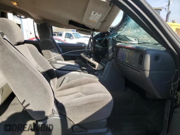 ✅ 2006 Chevrolet Silverado 1500 LT2 • VIN: 1GCEK19B66Z194709 • Лот: 50185675. Опубликован ранее на Copart с пробегом Не указан. Бесплатный доступ к архиву аукционных продаж из США и подробный отчёт об истории автомобиля на DreamBid. Изображение 7.