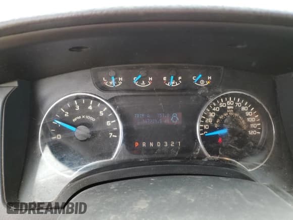 ✅ 2013 Ford F-150 XL • VIN: 1FTFW1EF8DFC06181 • Лот: 48256795. Опубликован ранее на Copart с пробегом 147 939 миль. Бесплатный доступ к архиву аукционных продаж из США и подробный отчёт об истории автомобиля на DreamBid. Изображение 9.