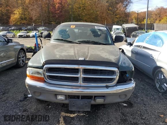 ✅ 1998 Dodge Dakota SLT • VIN: 1B7GL22Y3WS660731 • Lot: 90851115. Wystawiony na Copart z przebiegiem 189 469 mil. Bezpłatny archiwum sprzedaży aukcyjnych z USA i szczegółowy raport historii pojazdu na DreamBid. Zdjęcie 5.