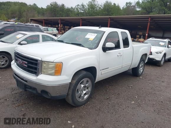 ✅ 2009 GMC Sierra 1500 • VIN: 1GTEC39019Z218376 • Лот: 43756134. Опубликован ранее на IAAI с пробегом 520 721 миль. Бесплатный доступ к архиву аукционных продаж из США и подробный отчёт об истории автомобиля на DreamBid. Изображение 2.