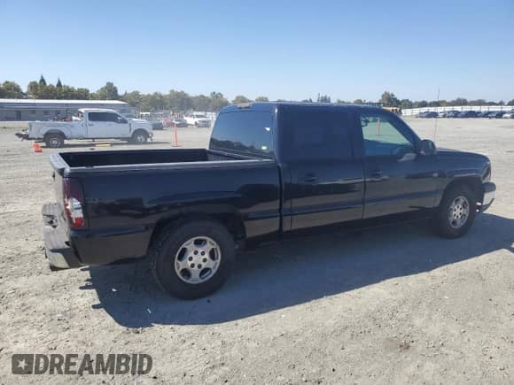 ✅ 2004 Chevrolet Silverado 1500 LS • VIN: 2GCEC13T341348006 • Лот: 81199865. Опубликован ранее на Copart с пробегом 249 179 миль. Бесплатный доступ к архиву аукционных продаж из США и подробный отчёт об истории автомобиля на DreamBid. Изображение 3.