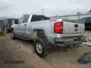 2018 Chevrolet Silverado 2500HD Work Truck z VIN 1GC1KUEY3JF228691, wystawiony jako Copart lot #86809105 z przebiegiem 141 259 mil mil oraz Czysty tytuł • Clean title. Historia ofert i sprzedaży dostępna na DreamBid. Obrazek 2.