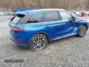 ✅ 2020 Lincoln Corsair Standard • VIN: 5LMCJ1D93LUL01604 • Lot: 41864841. Wystawiony na IAAI z przebiegiem 52 770 mil. Bezpłatny archiwum sprzedaży aukcyjnych z USA i szczegółowy raport historii pojazdu na DreamBid. Zdjęcie 4.