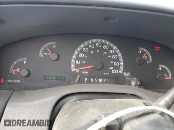 ✅ 2000 Ford F-150 • VIN: 2FTZX072XYCA46434 • Lot: 57024875. Wystawiony na Copart z przebiegiem 339 875 mil. Bezpłatny archiwum sprzedaży aukcyjnych z USA i szczegółowy raport historii pojazdu na DreamBid. Zdjęcie 9.