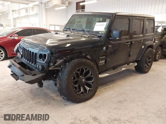 ✅ 2018 Jeep Wrangler Unlimited Sahara • VIN: 1C4HJXEN3JW254054 • Lot: 41724635. Listed on IAAI with 111,697 mi. Free auction sales archive from the USA and detailed vehicle history report at DreamBid. Image 2.