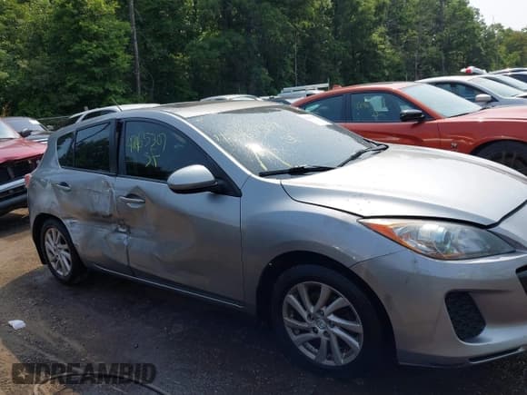 ✅ 2012 Mazda 3 i Grand Touring • VIN: JM1BL1M86C1697405 • Lot: 42465307. Wystawiony na IAAI z przebiegiem 145 195 mil. Bezpłatny archiwum sprzedaży aukcyjnych z USA i szczegółowy raport historii pojazdu na DreamBid. Zdjęcie 6.