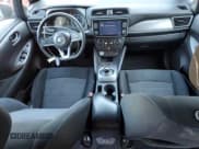 ✅ 2021 Nissan LEAF S • VIN: 1N4AZ1BV5MC553617 • Лот: 83011614. Опубликован ранее на Copart с пробегом 25 181 миль. Бесплатный доступ к архиву аукционных продаж из США и подробный отчёт об истории автомобиля на DreamBid. Изображение 8.