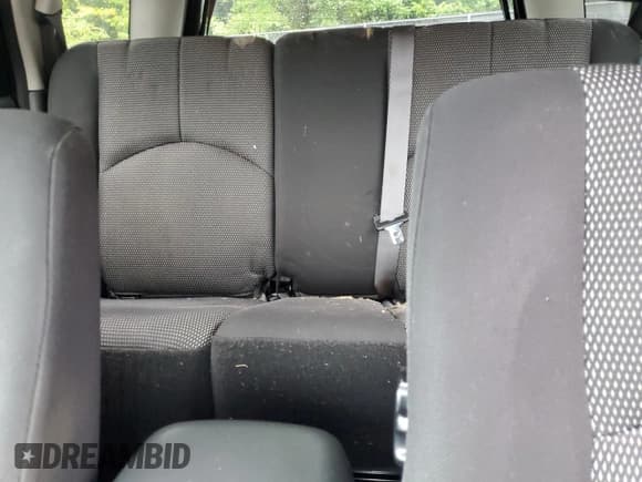 ✅ 2005 Mazda Tribute LX • VIN: 4F2YZ94185KM47932 • Lot: 63587744. Wystawiony na Copart z przebiegiem 203 178 mil. Bezpłatny archiwum sprzedaży aukcyjnych z USA i szczegółowy raport historii pojazdu na DreamBid. Zdjęcie 10.