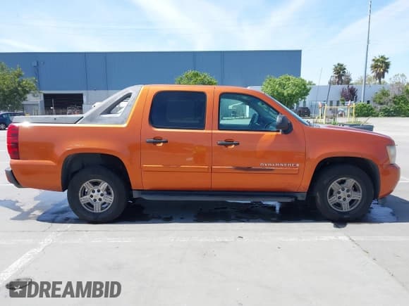 ✅ 2007 Chevrolet Avalanche LTZ • VIN: 3GNEC12J07G156688 • Lot: 42095186. Listed on IAAI with 224,714 mi. Free auction sales archive from the USA and detailed vehicle history report at DreamBid. Image 14.