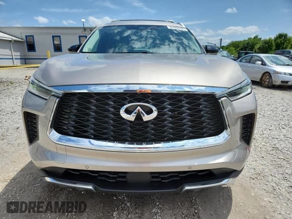 ✅ 2022 Infiniti QX60 Sensory • VIN: 5N1DL1GS0NC331233 • Lot: 61033025. Wystawiony na Copart z przebiegiem 23 434 mil. Bezpłatny archiwum sprzedaży aukcyjnych z USA i szczegółowy raport historii pojazdu na DreamBid. Zdjęcie 5.