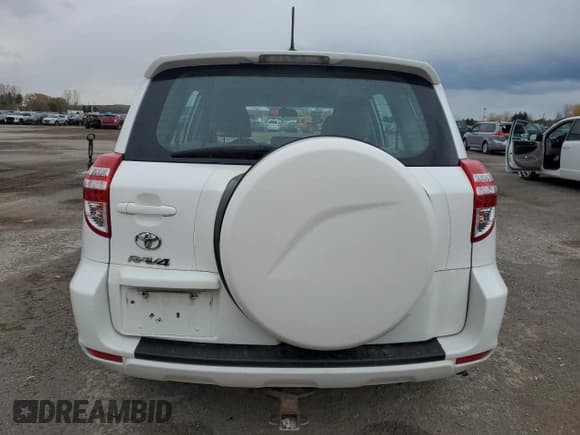 ✅ 2012 Toyota RAV4 • VIN: 2T3ZF4DVXCW131505 • Lot: 90116895. Listed on Copart with 306,143 mi. Free auction sales archive from the USA and detailed vehicle history report at DreamBid. Image 6.