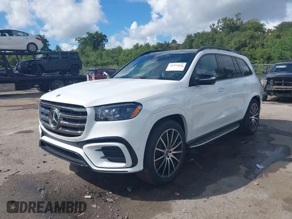 ✅ 2025 Mercedes-Benz GLS 580 • VIN: 4JGFF8FE7SB395436 • Lot: 43294642. Listed on IAAI with 833 mi. Free auction sales archive from the USA and detailed vehicle history report at DreamBid. Image 2.