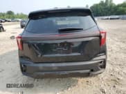 ✅ 2024 Kia Seltos LX • VIN: KNDEPCAA6R7658467 • Lot: 66353745. Wystawiony na Copart z przebiegiem 7 896 mil. Bezpłatny archiwum sprzedaży aukcyjnych z USA i szczegółowy raport historii pojazdu na DreamBid. Zdjęcie 6.