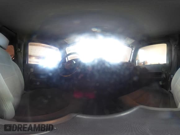 ✅ 2007 Jeep Wrangler Sahara • VIN: 1J4FA54187L125547 • Lot: 43487962. Listed on IAAI with 187,902 mi. Free auction sales archive from the USA and detailed vehicle history report at DreamBid. Image 18.