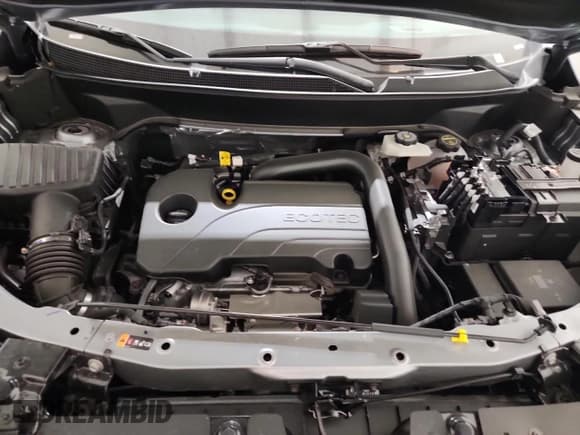 ✅ 2025 Chevrolet Equinox FWD LT • VIN: 3GNAXHEG3SL304957 • Lot: 81336825. Listed on Copart with 8,512 mi. Free auction sales archive from the USA and detailed vehicle history report at DreamBid. Image 12.