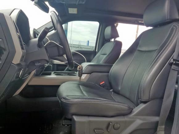 ✅ 2022 Ford F-250 XL • VIN: 1FT7W2BN7NED72740 • Лот: 81274145. Опубликован ранее на Copart с пробегом 84 873 миль. Бесплатный доступ к архиву аукционных продаж из США и подробный отчёт об истории автомобиля на DreamBid. Изображение 7.