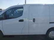 ✅ 2016 Nissan NV200 SV • VIN: 3N6CM0KNXGK691161 • Lot: 43324701. Wystawiony na IAAI z przebiegiem 104 339 mil. Bezpłatny archiwum sprzedaży aukcyjnych z USA i szczegółowy raport historii pojazdu na DreamBid. Zdjęcie 14.