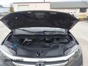 ✅ 2017 Honda Pilot EX-L • VIN: 5FNYF6H52HB024950 • Lot: 42051084. Listed on IAAI with Not provided. Free auction sales archive from the USA and detailed vehicle history report at DreamBid. Image 10.