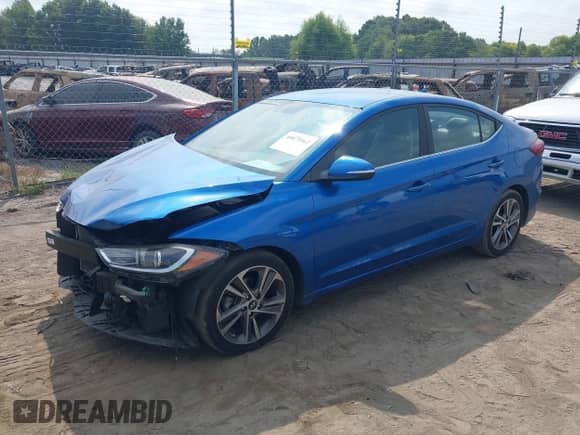 2018 Hyundai Elantra Value Edition z VIN 5NPD84LF7JH279551, wystawiony jako IAAI lot #40075962 z przebiegiem 91 961 mil mil oraz . Historia ofert i sprzedaży dostępna na DreamBid. Obrazek 2.