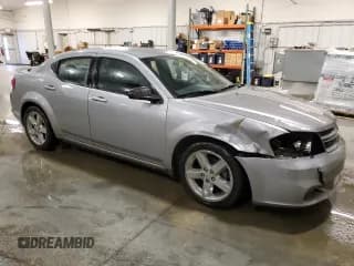 ✅ 2014 Dodge Avenger SE • VIN: 1C3CDZAB1EN109314 • Lot: 87869505. Wystawiony na Copart z przebiegiem 133 791 mil. Bezpłatny archiwum sprzedaży aukcyjnych z USA i szczegółowy raport historii pojazdu na DreamBid. Zdjęcie 4.