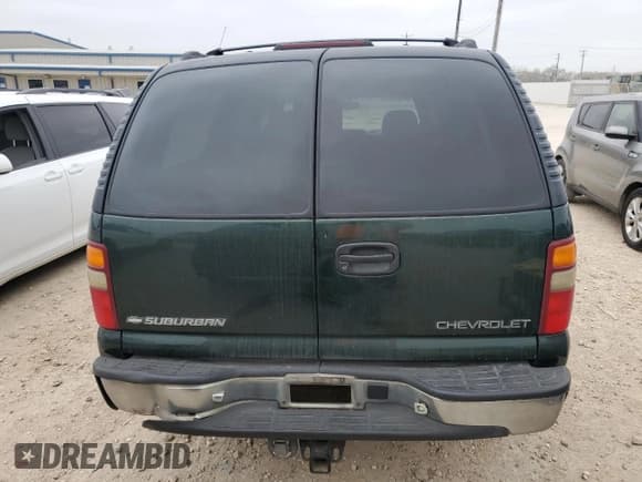 ✅ 2001 Chevrolet Suburban LT • VIN: 3GNEC16T21G132511 • Лот: 41382775. Опубликован ранее на Copart с пробегом 251 213 миль. Бесплатный доступ к архиву аукционных продаж из США и подробный отчёт об истории автомобиля на DreamBid. Изображение 6.