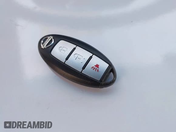 ✅ 2014 Nissan Pathfinder S • VIN: 5N1AR2MMXEC663371 • Lot: 42422226. Wystawiony na IAAI z przebiegiem 141 844 mil. Bezpłatny archiwum sprzedaży aukcyjnych z USA i szczegółowy raport historii pojazdu na DreamBid. Zdjęcie 11.