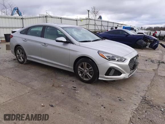 ✅ 2019 Hyundai Sonata SEL • VIN: 5NPE34AF0KH821273 • Лот: 71286002. Опубликован ранее на Copart с пробегом 38 827 миль. Бесплатный доступ к архиву аукционных продаж из США и подробный отчёт об истории автомобиля на DreamBid. Изображение 11.