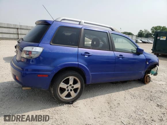 ✅ 2006 Mitsubishi Outlander SE • VIN: JA4LX41F66U023426 • Lot: 59312765. Wystawiony na Copart z przebiegiem 134 174 mil. Bezpłatny archiwum sprzedaży aukcyjnych z USA i szczegółowy raport historii pojazdu na DreamBid. Zdjęcie 3.