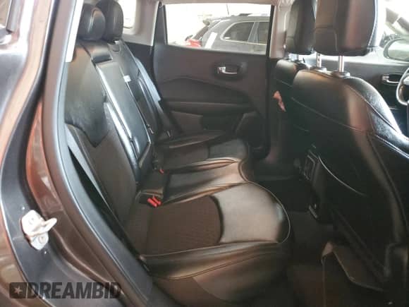 2020 Jeep Compass Latitude с VIN 3C4NJDBB5LT174999, выставлен на аукционе Copart как лот 68952635 с пробегом 60 294 миль миль и Списание • Salvage title. История ставок и продаж доступна на DreamBid. Изображение 10.