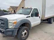 ✅ 2014 Ford F-550 XL • VIN: 1FDUF5GY4EEA87240 • Лот: 59899495. Опубликован ранее на Copart с пробегом 195 557 миль. Бесплатный доступ к архиву аукционных продаж из США и подробный отчёт об истории автомобиля на DreamBid. Изображение 2.