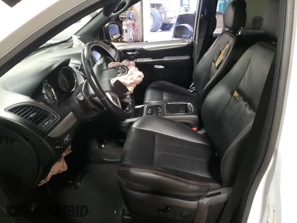 ✅ 2018 Dodge Grand Caravan GT • VIN: 2C4RDGEG0JR334692 • Лот: 90832375. Опубликован ранее на Copart с пробегом 105 996 миль. Бесплатный доступ к архиву аукционных продаж из США и подробный отчёт об истории автомобиля на DreamBid. Изображение 7.