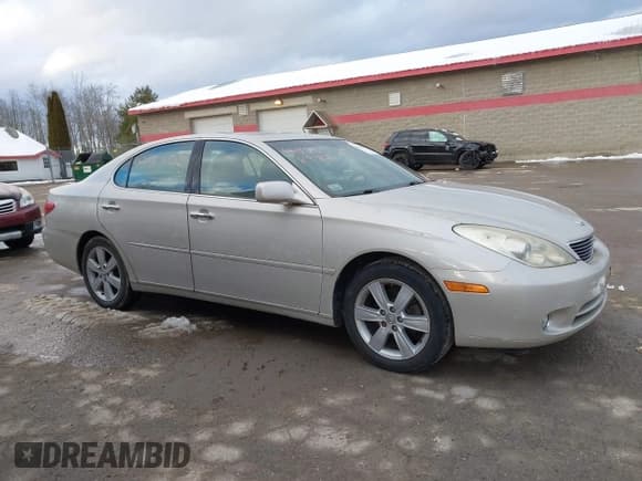 ✅ 2005 Lexus ES 350 • VIN: JTHBA30G655094883 • Лот: 43868988. Опубликован ранее на IAAI с пробегом 119 369 миль. Бесплатный доступ к архиву аукционных продаж из США и подробный отчёт об истории автомобиля на DreamBid. Изображение 14.