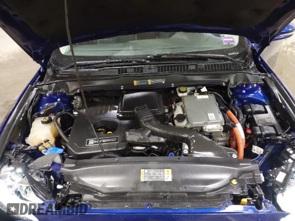 ✅ 2014 Ford Fusion Titanium Hybrid • VIN: 3FA6P0RU6ER175894 • Lot: 43220307. Listed on IAAI with 157,170 mi. Free auction sales archive from the USA and detailed vehicle history report at DreamBid. Image 10.