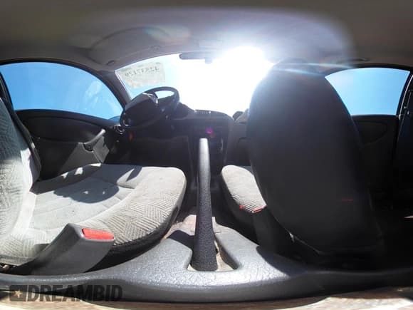 ✅ 1995 Suzuki Swift GA • VIN: 2S2AB21H0S6608258 • Lot: 42537129. Wystawiony na IAAI z przebiegiem 181 496 mil. Bezpłatny archiwum sprzedaży aukcyjnych z USA i szczegółowy raport historii pojazdu na DreamBid. Zdjęcie 17.