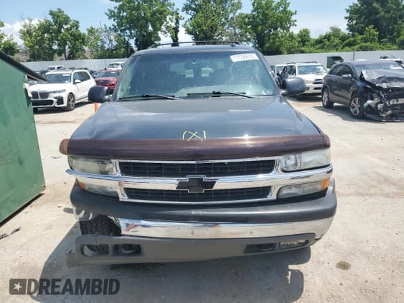 ✅ 2003 Chevrolet Suburban LT • VIN: 1GNFK16Z73J210407 • Lot: 62556615. Listed on Copart with 231,529 mi. Free auction sales archive from the USA and detailed vehicle history report at DreamBid. Image 5.