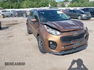 ✅ 2018 Kia Sportage EX • VIN: KNDPN3AC7J7475888 • Lot: 43310404. Listed on IAAI with 172,744 mi. Free auction sales archive from the USA and detailed vehicle history report at DreamBid. Image 1.