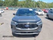 ✅ 2024 Ford Escape ST-Line • VIN: 1FMCU9MN8RUA12278 • Лот: 43095646. Опубликован ранее на IAAI с пробегом 10 025 миль. Бесплатный доступ к архиву аукционных продаж из США и подробный отчёт об истории автомобиля на DreamBid. Изображение 12.