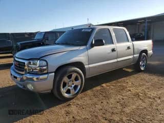 2004 GMC Sierra 1500 SLE with VIN 2GTEK13T841347033, listed as a Copart auction lot 80643485 with 209,140 mi miles and Salvage title. Bid and sale history available at DreamBid. Image 1.