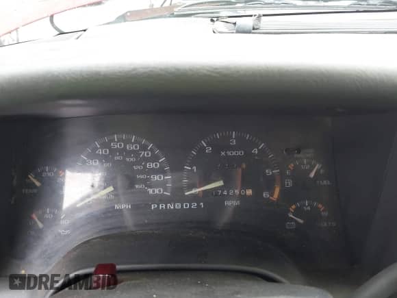 1995 Chevrolet Blazer z VIN 1GNCS13W7S2172327, wystawiony jako IAAI lot #42441948 z przebiegiem 174 250 mil mil oraz . Historia ofert i sprzedaży dostępna na DreamBid. Obrazek 7.