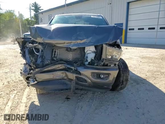 2020 Ram 1500 Lone Star z VIN 1C6SRFFT0LN183191, wystawiony jako Copart lot #70252965 z przebiegiem 100 068 mil mil oraz Szkoda całkowita • Salvage title. Historia ofert i sprzedaży dostępna na DreamBid. Obrazek 14.