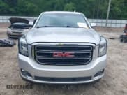 ✅ 2019 GMC Yukon XL SLT • VIN: 1GKS1GKC0KR242408 • Lot: 42144783. Wystawiony na IAAI z przebiegiem Nie podano. Bezpłatny archiwum sprzedaży aukcyjnych z USA i szczegółowy raport historii pojazdu na DreamBid. Zdjęcie 11.