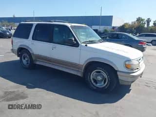 1997 Ford Explorer XL z VIN 1FMDU32E4VZC29201, wystawiony jako IAAI lot #42553823 z przebiegiem 156 173 mil mil oraz . Historia ofert i sprzedaży dostępna na DreamBid. Obrazek 1.