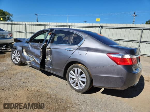 ✅ 2013 Honda Accord LX • VIN: 1HGCR2F30DA195941 • Lot: 91062425. Listed on Copart with Not provided. Free auction sales archive from the USA and detailed vehicle history report at DreamBid. Image 2.