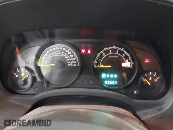 ✅ 2017 Jeep Patriot 75th Anniversary • VIN: 1C4NJRAB3HD210457 • Лот: 41751085. Опубликован ранее на IAAI с пробегом 69 537 миль. Бесплатный доступ к архиву аукционных продаж из США и подробный отчёт об истории автомобиля на DreamBid. Изображение 7.