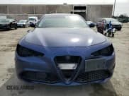 ✅ 2018 Alfa Romeo Giulia • VIN: ZARFAEDN7J7590223 • Лот: 49301005. Опубликован ранее на Copart с пробегом 113 535 миль. Бесплатный доступ к архиву аукционных продаж из США и подробный отчёт об истории автомобиля на DreamBid. Изображение 5.