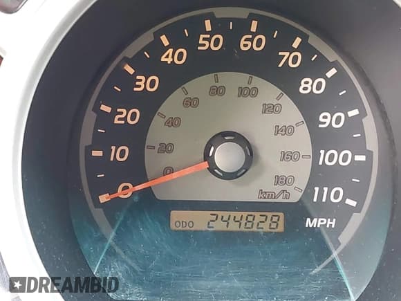 ✅ 2004 Toyota 4Runner SR5 Sport • VIN: JTEBU14R240054381 • Лот: 43582781. Опубликован ранее на IAAI с пробегом 244 828 миль. Бесплатный доступ к архиву аукционных продаж из США и подробный отчёт об истории автомобиля на DreamBid. Изображение 7.