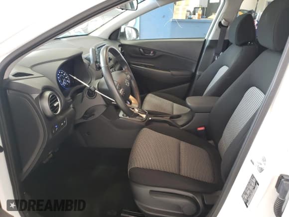 ✅ 2021 Hyundai Kona SEL • VIN: KM8K2CAA2MU741207 • Лот: 64950174. Опубликован ранее на Copart с пробегом 17 324 миль. Бесплатный доступ к архиву аукционных продаж из США и подробный отчёт об истории автомобиля на DreamBid. Изображение 7.
