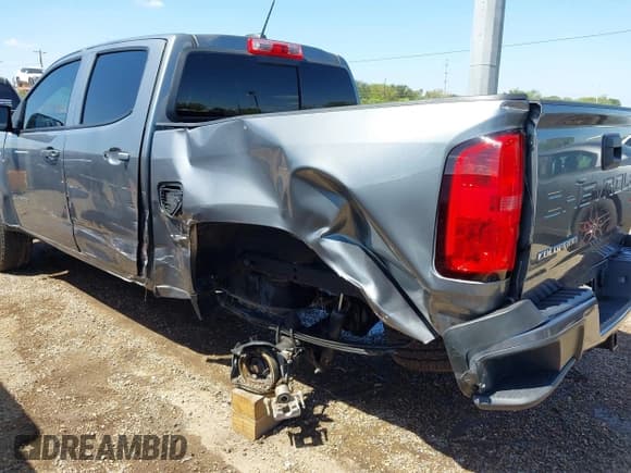 ✅ 2022 Chevrolet Colorado 2WD LT • VIN: 1GCGSCEN2N1319741 • Lot: 43089817. Listed on IAAI with 19,870 mi. Free auction sales archive from the USA and detailed vehicle history report at DreamBid. Image 6.